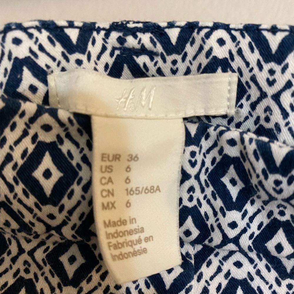 H&M pixie pants - Picture 3 of 3